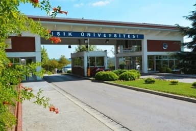 Istanbul Isik University Programs - Ranking & Tuition Fees جامعة ايشك في اسطنبول - رسوم التخصصات  - ترتيب الجامعة  