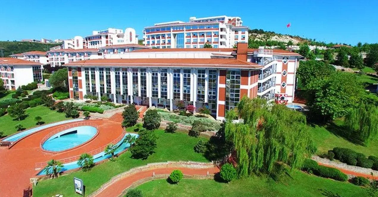 Istanbul Isik University Programs - Ranking & Tuition Fees جامعة ايشك في اسطنبول - رسوم التخصصات  - ترتيب الجامعة  