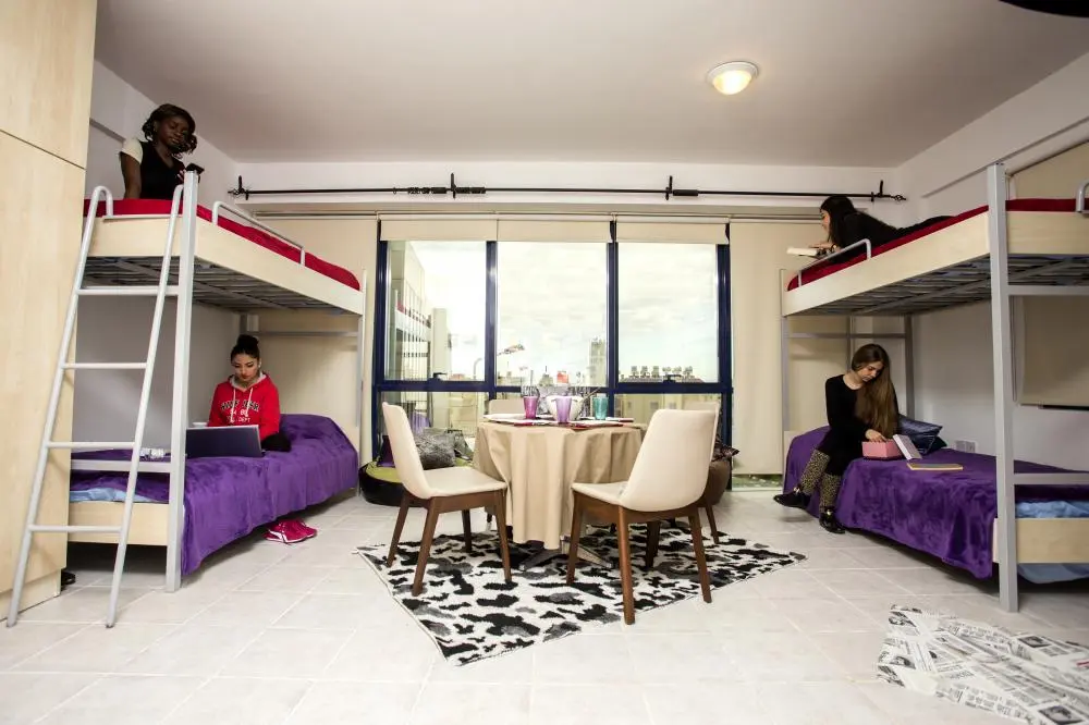 Girne American University Programs - Ranking & Tuition Fees جامعة غيرنا الامريكية في قبرص - رسوم التخصصات - ترتيب الجامعة