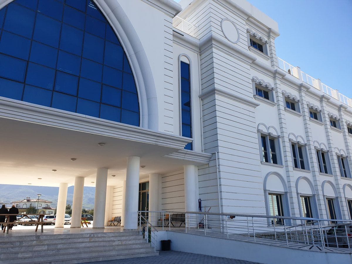 Cyprus Kyrenia University Programs - Ranking & Tuition Fees  جامعة كيرينيا في قبرص - رسوم التخصصات  - ترتيب الجامعة  