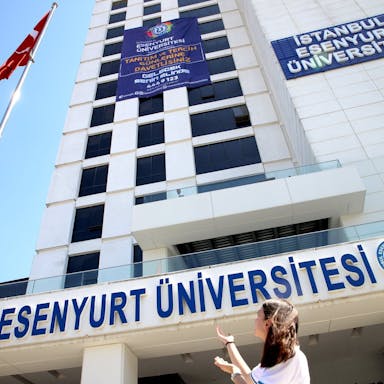 Esenyurt University Programs - Ranking & Tuition Fees جامعة اسنيورت في اسطنبول - رسوم التخصصات  - ترتيب الجامعة  